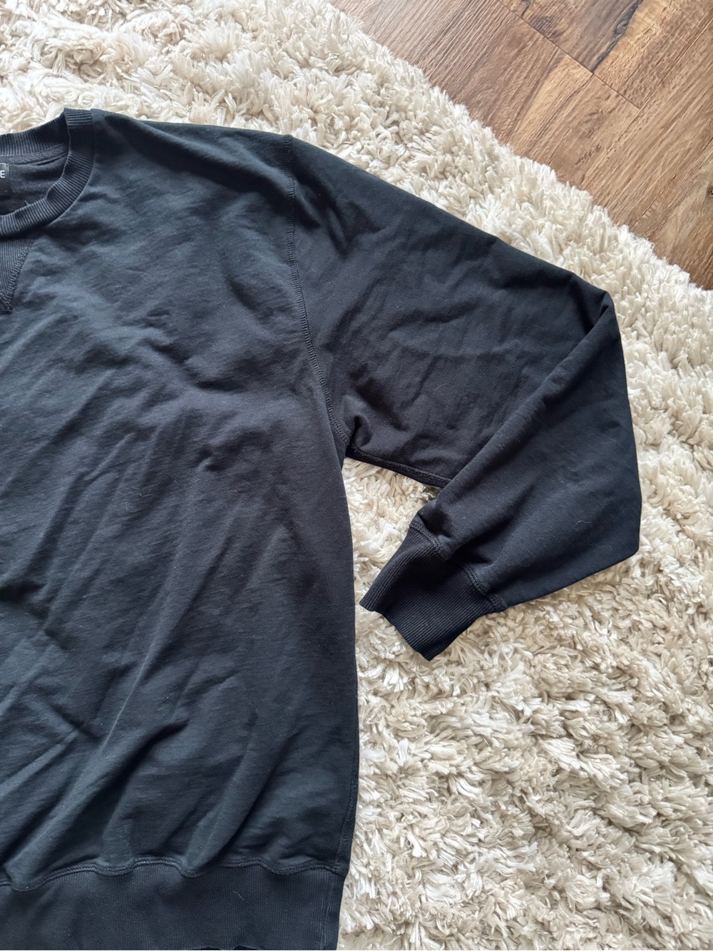 Goodlife Men's Black Crewneck Sweatshirt - Picture 3 of 6